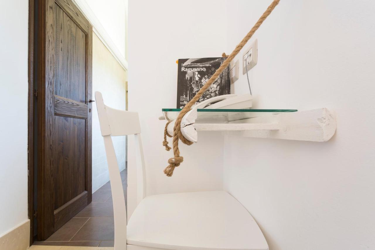 Antico Convento Dei Cappuccini Hotel Ragusa Buitenkant foto