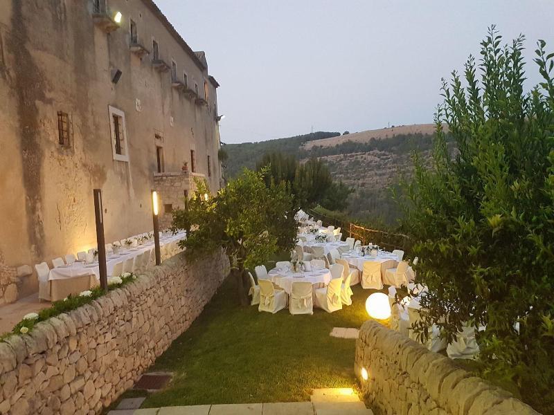 Antico Convento Dei Cappuccini Hotel Ragusa Buitenkant foto