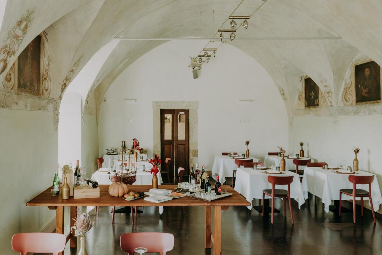 Antico Convento Dei Cappuccini Hotel Ragusa Buitenkant foto